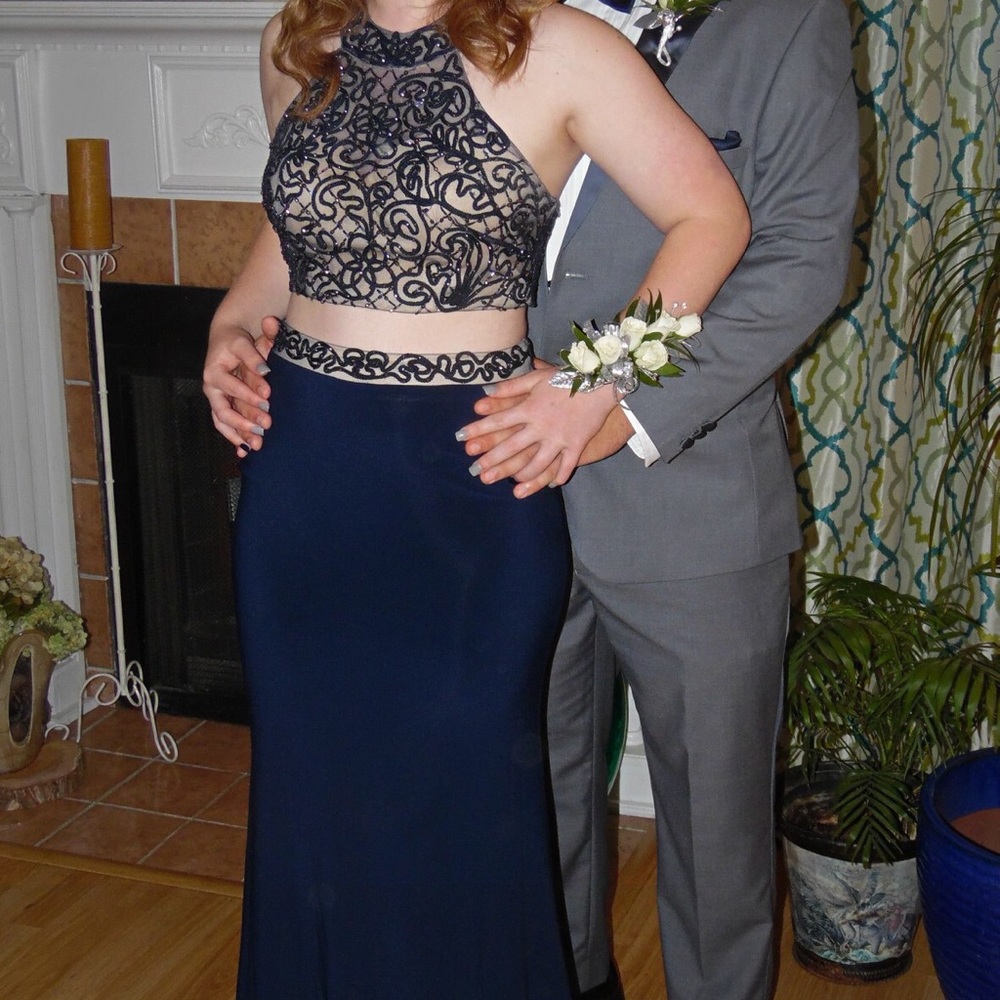 NAVY BLUE PROM DRESS